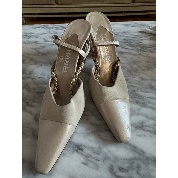 Vintage Chanel Cream Pointed Toe Slingback Heels - Picture 1 of 4